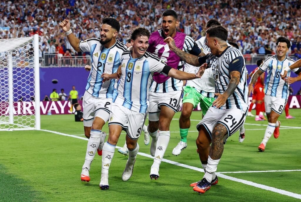 Julián Álvarez scores in the Argentina vs Switzerland World Cup 2026 quarterfinal.